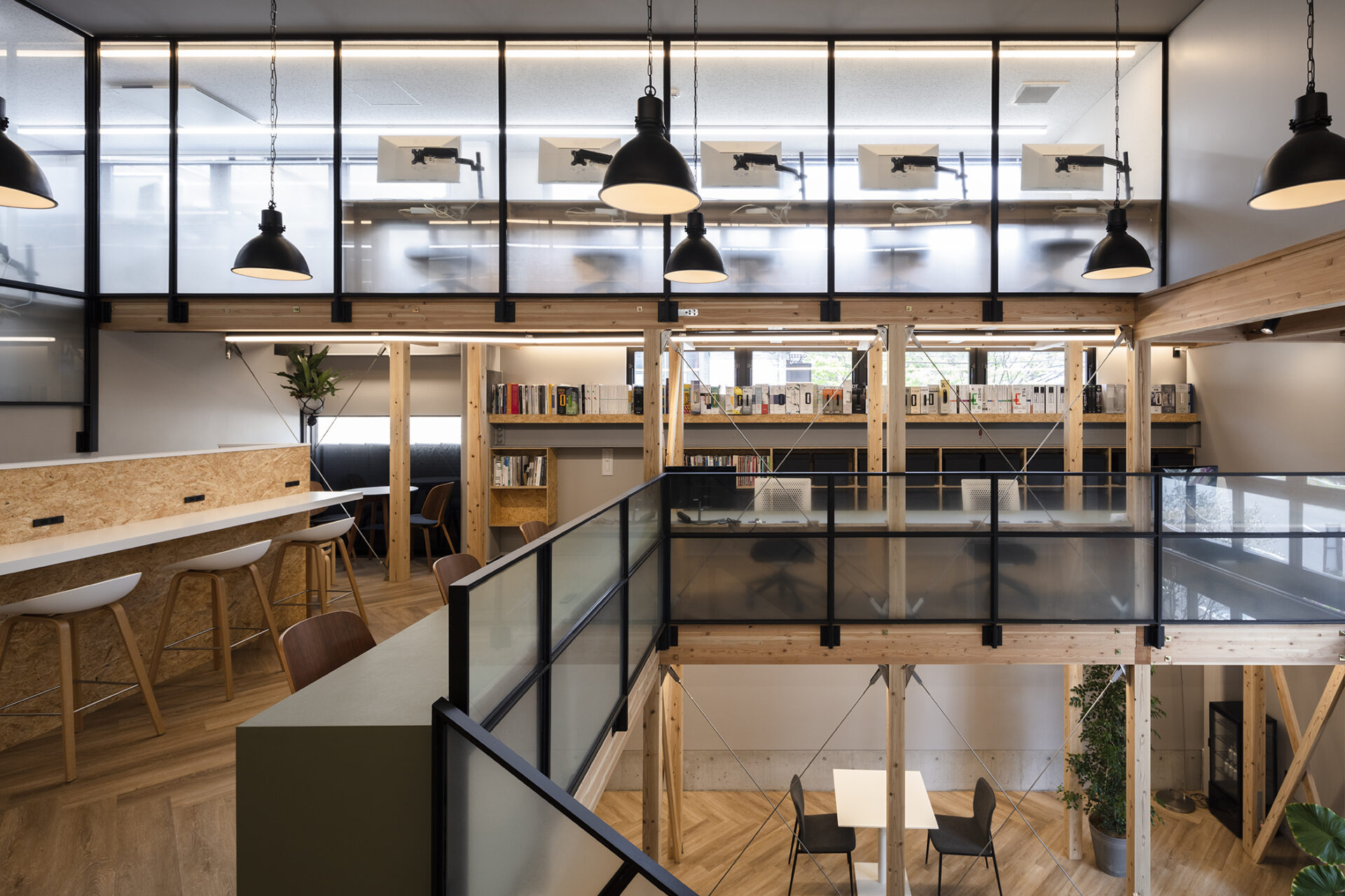 自社倉庫をオフィスとしてリニューアル