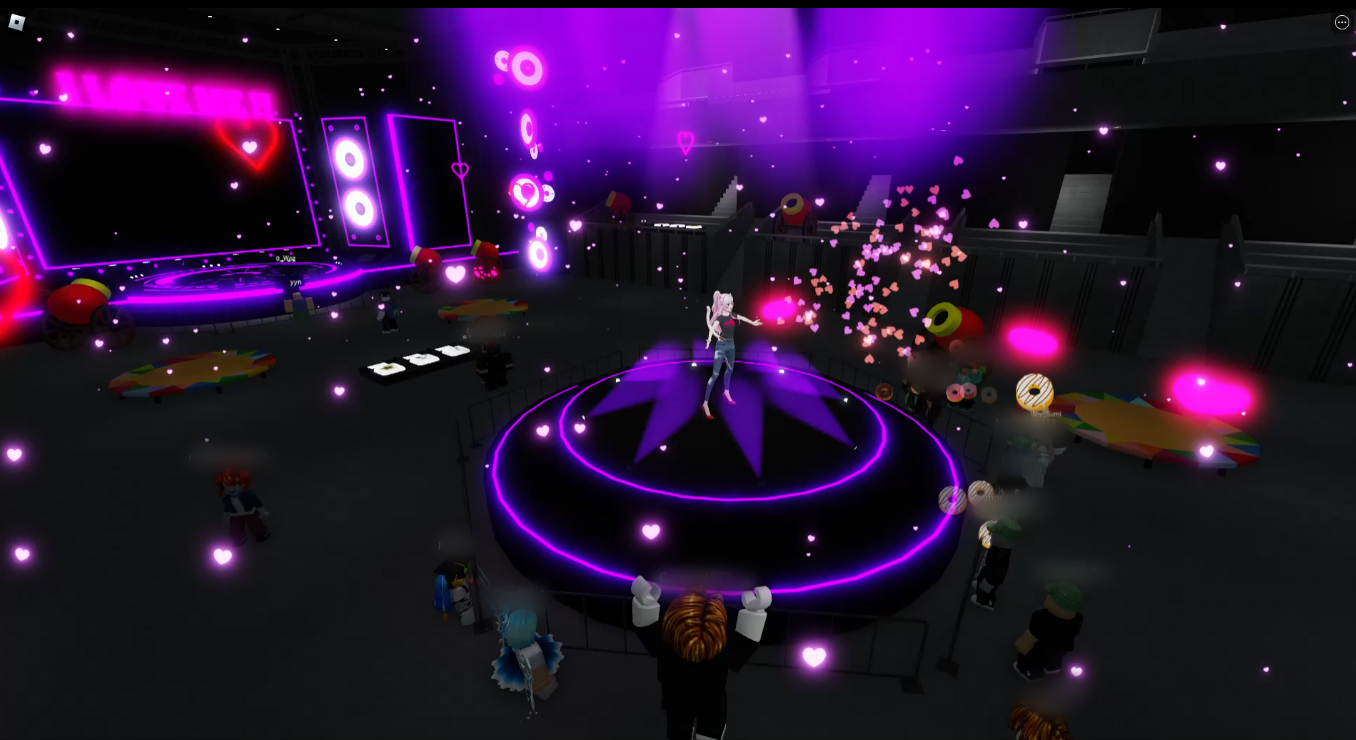 国内初となるRobloxでのバーチャルライブ